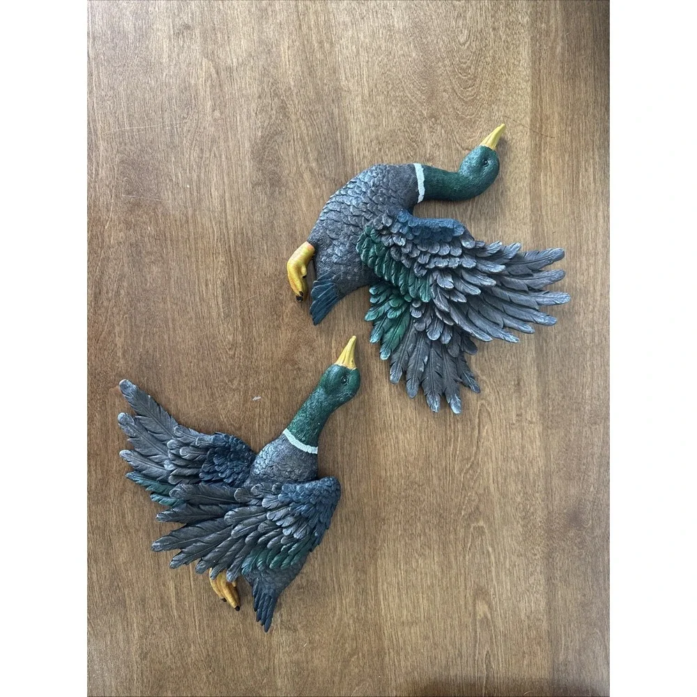 Vintage Resin Mallard Ducks On Flight Wall Hanging Decor 3D